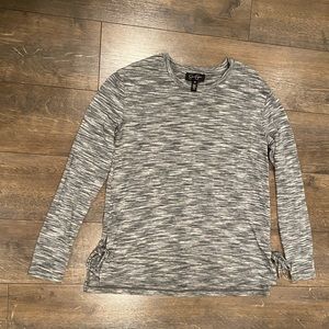 Heather grey Jessica Simpson long sleeve shirt